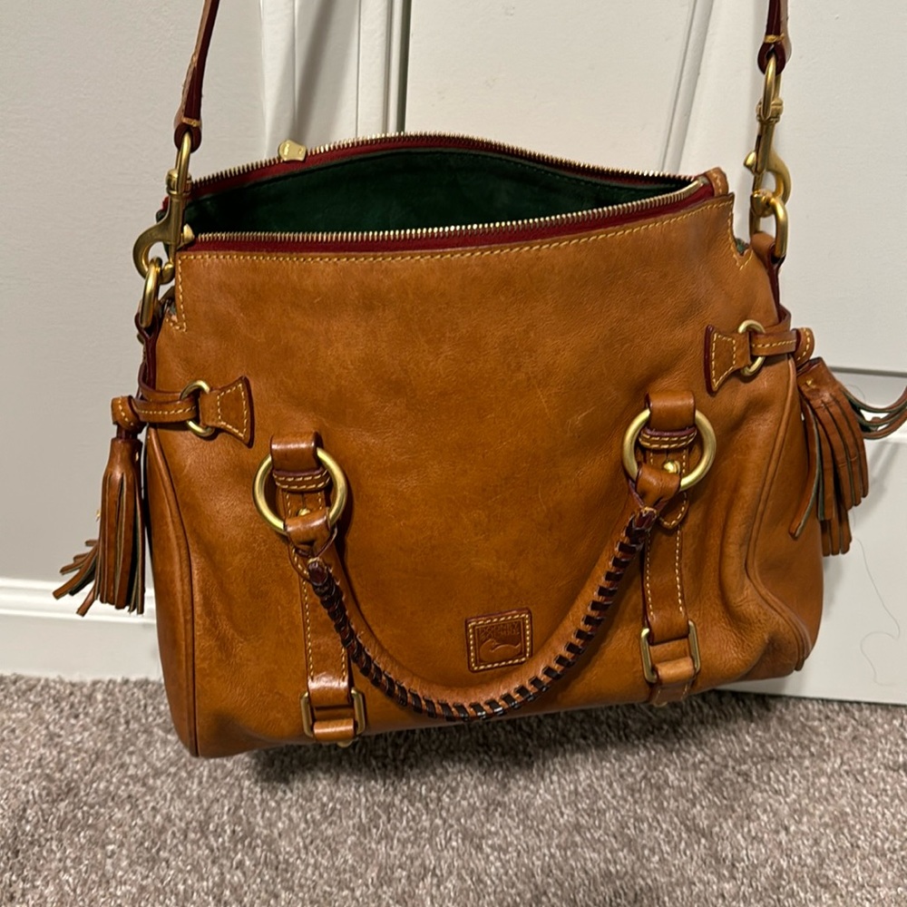 Dooney Bourke